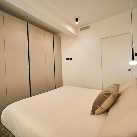 밀라노 Picasso Golden House Next To Duomo 아파트 외부 사진